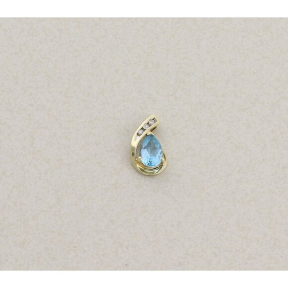 Pendant Only 10k Yellow Gold Natural Blue Topaz & Diamond Pendant 5/8" x 3/8" - Picture 5 of 8